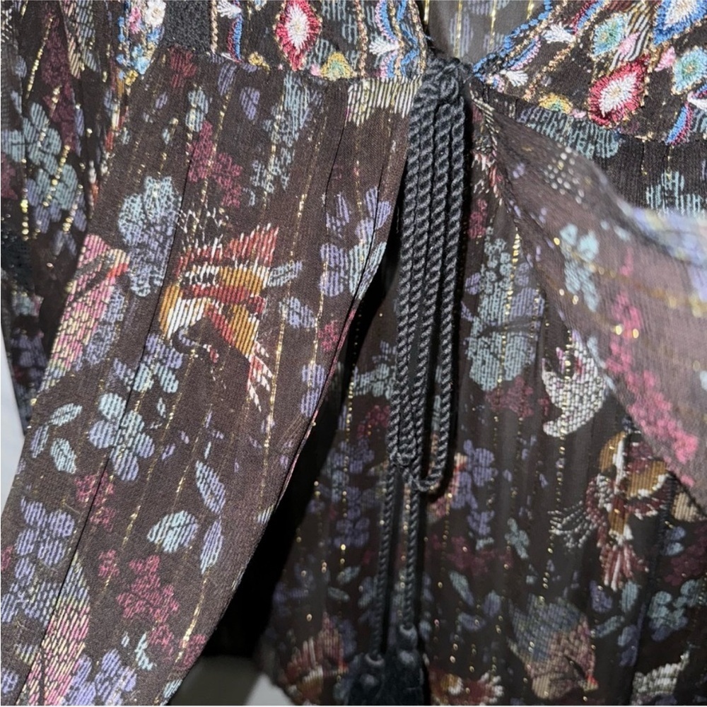 Zara Black and Blue floral embroidered Pleated Blouse - Picture 4 of 4